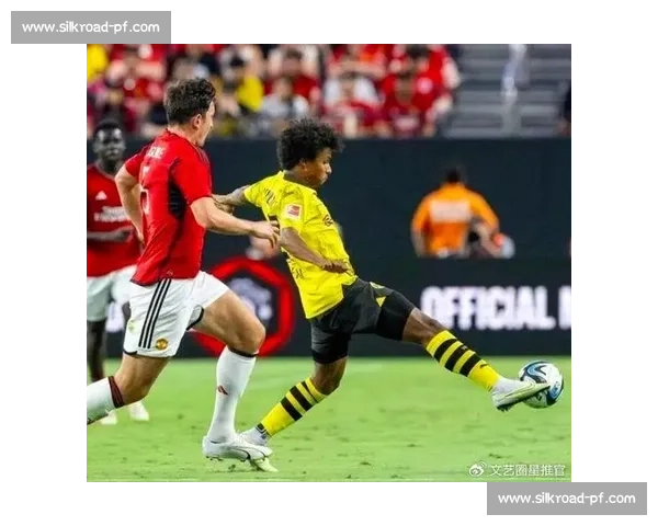 从关键失球透视球队防线漏洞与比赛走势的深层影响与战术调整启示