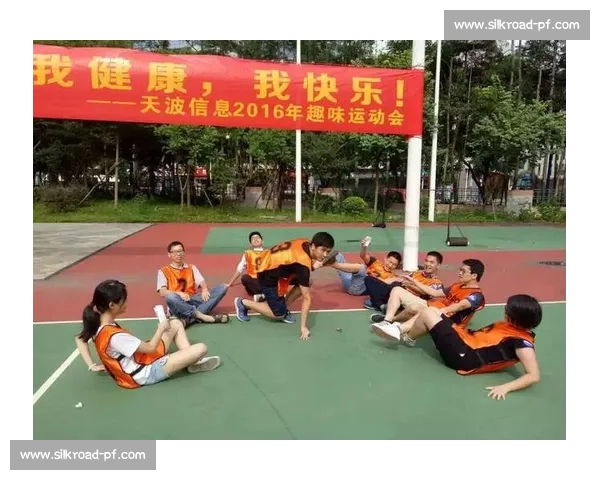 从弱队视角解读赛场逆袭与团队韧性的真实力量成长之路与梦想追寻